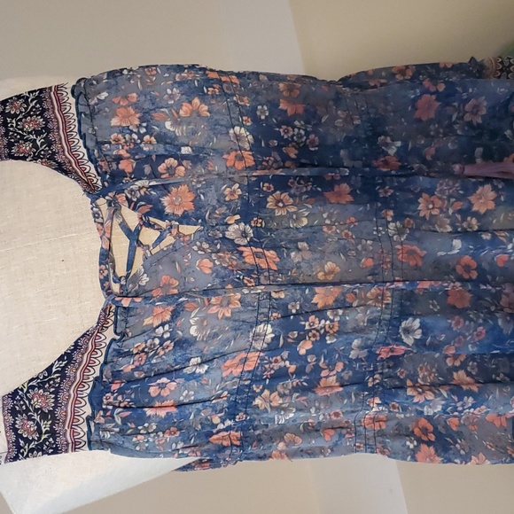 Knox Rose Tired Tank Top Blue and Pink Floral - Picture 2 of 5